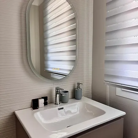 La Vela Luxury Apartment *