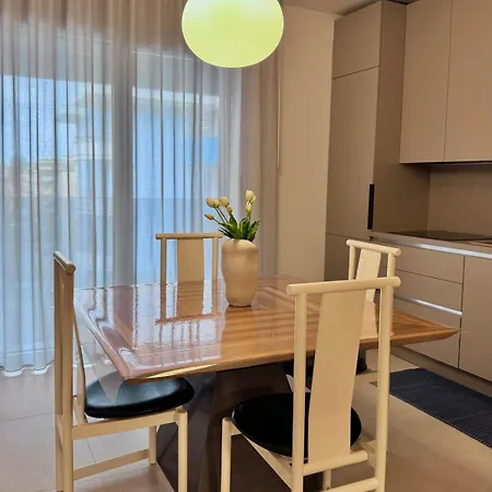 La Vela Luxury Apartment *