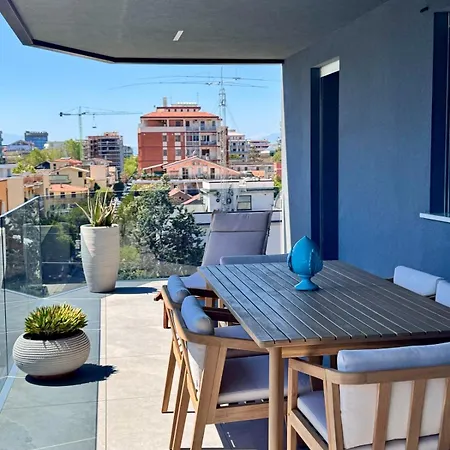 La Vela Luxury