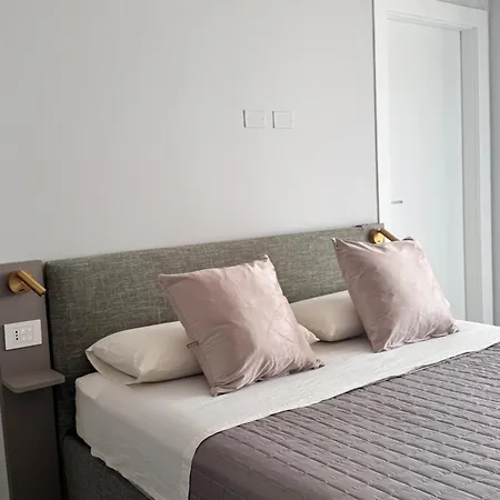 La Vela Luxury Apartment *